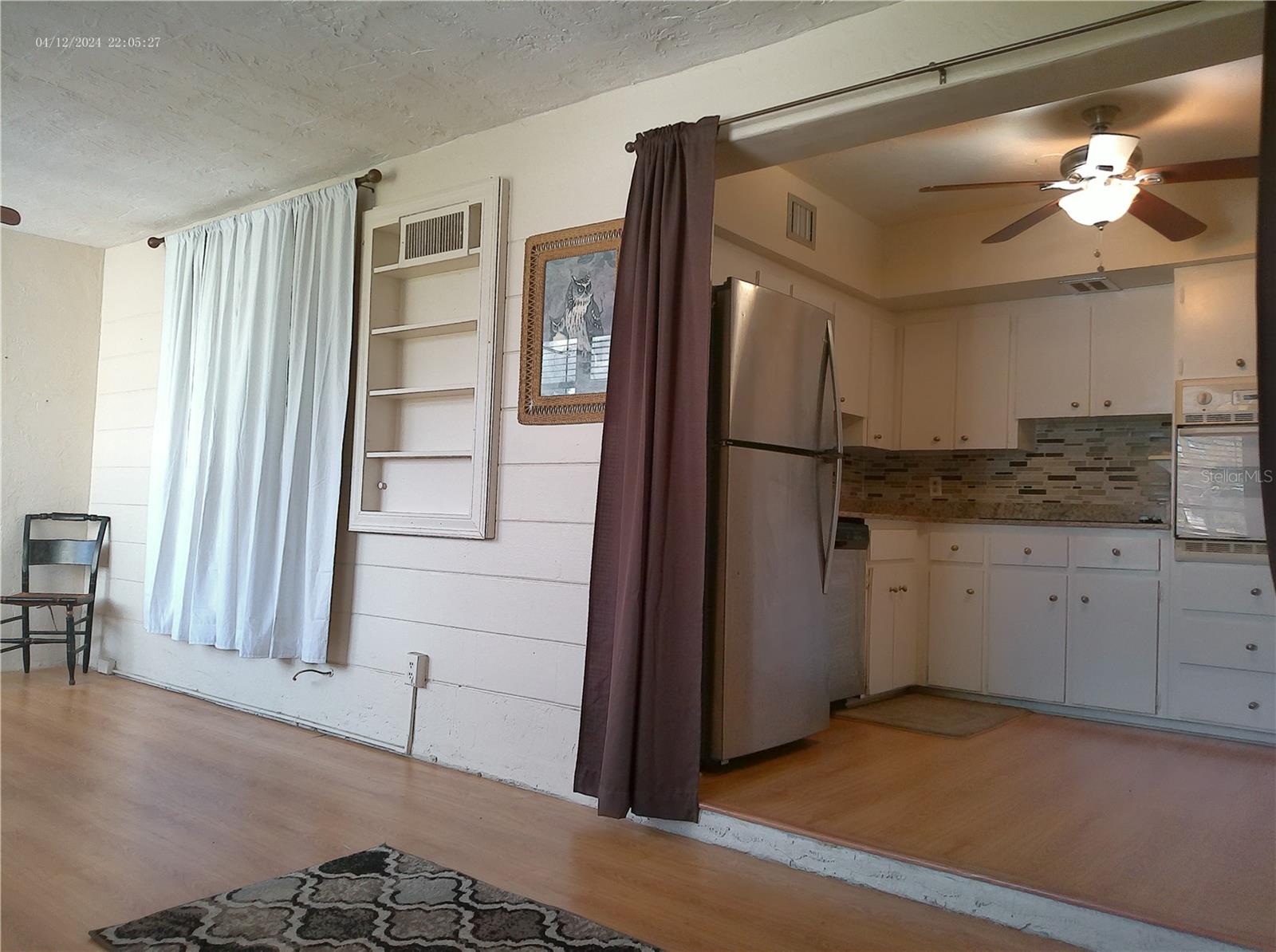 ON TOP OF THE WORLD - Residential