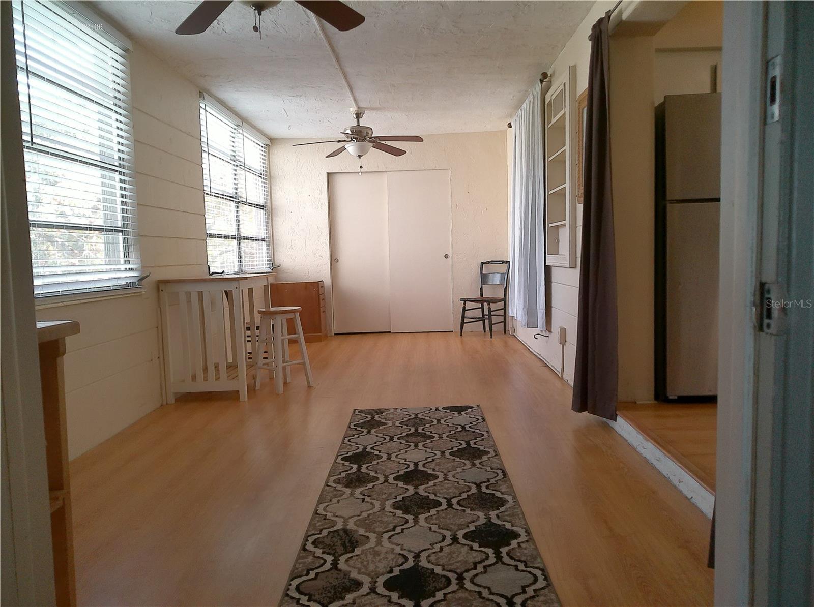 ON TOP OF THE WORLD - Residential