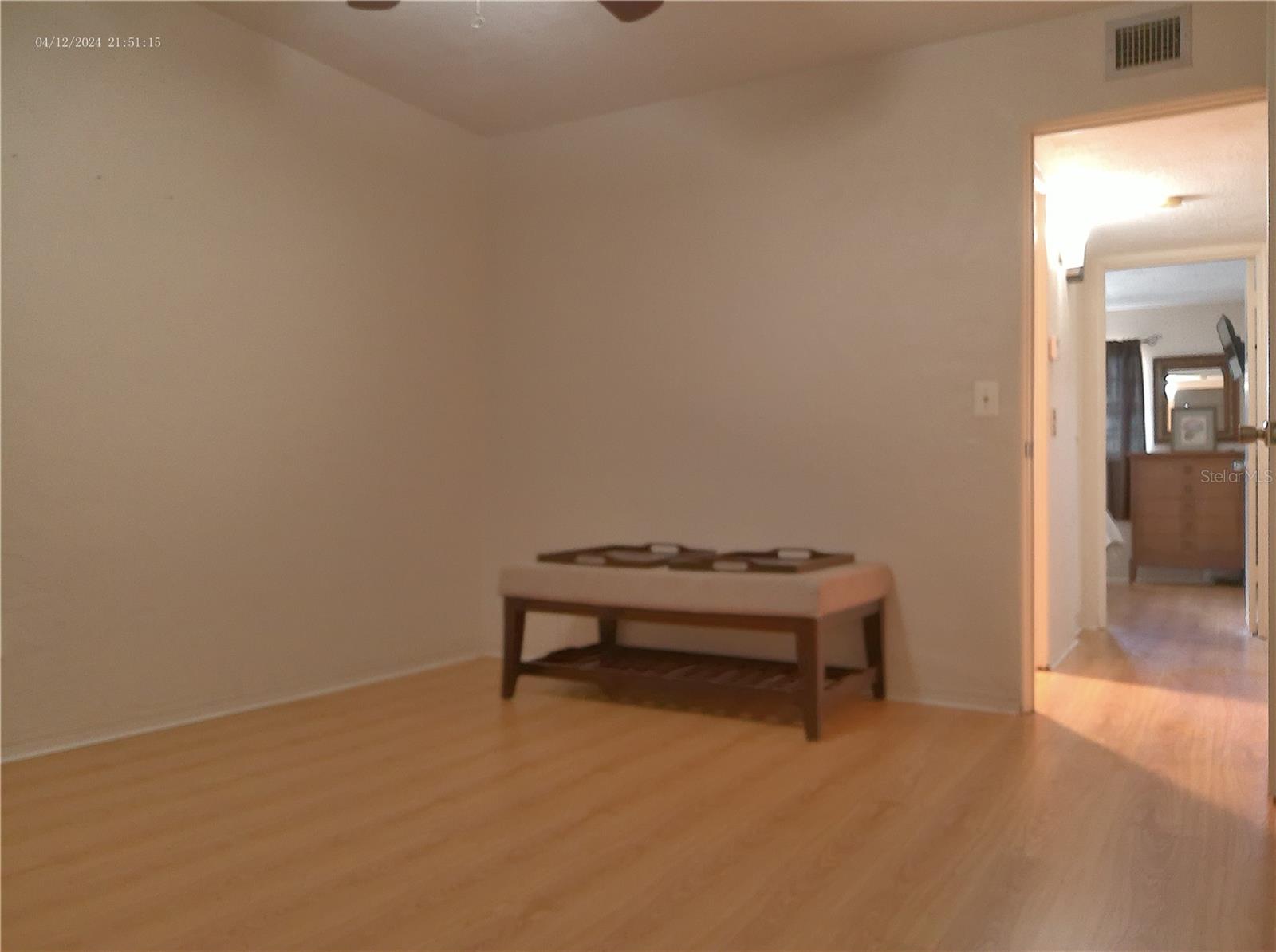 ON TOP OF THE WORLD - Residential