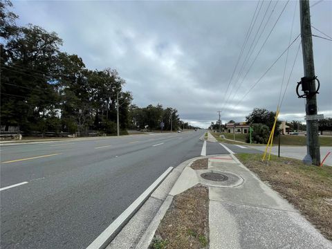 Tiny photo for 770 E Hathaway Avenue, Bronson, FL 32621 (MLS # GC536919)