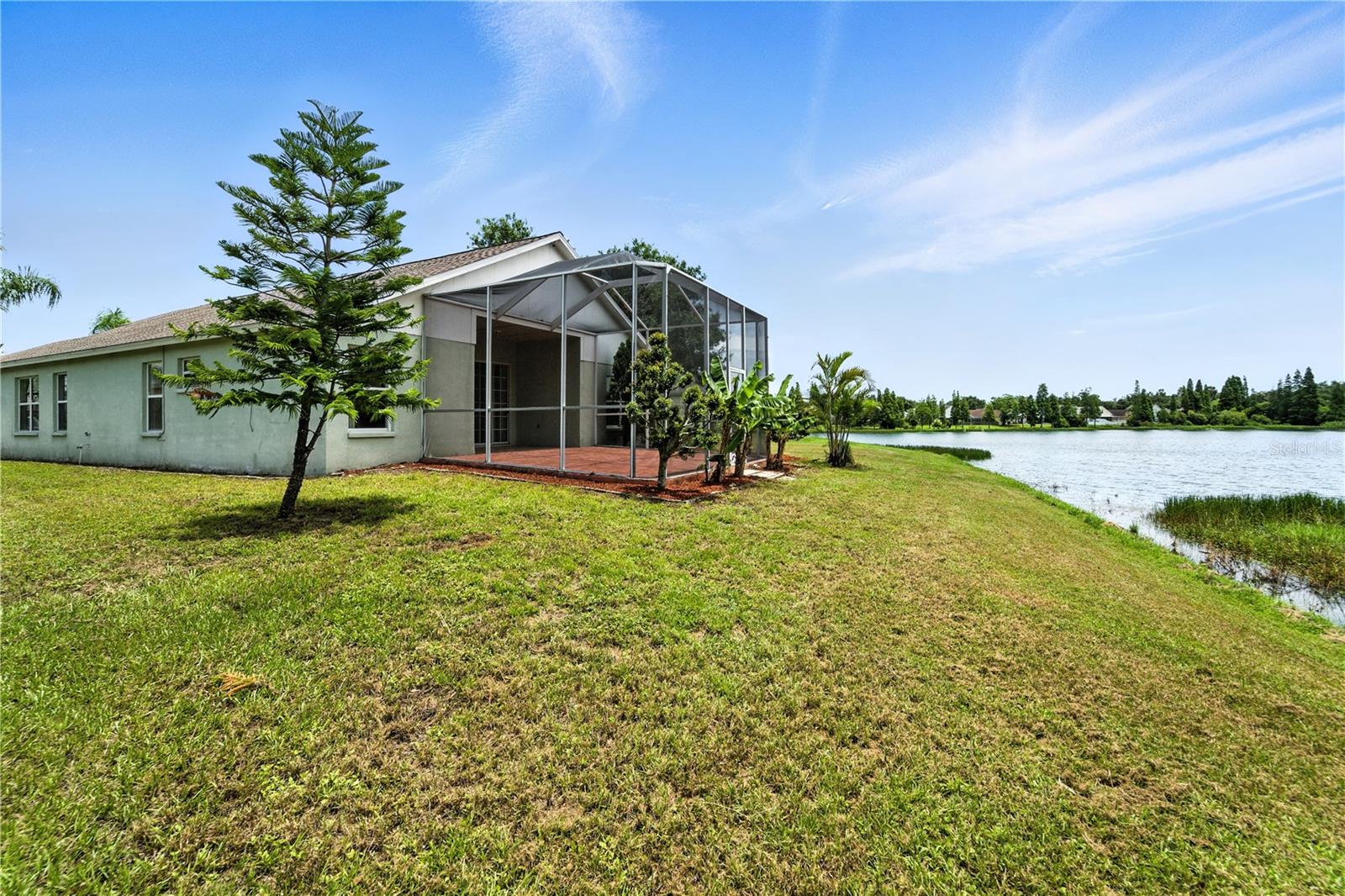 1725 BONDURANT WAY