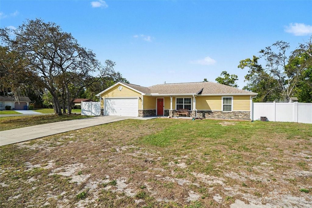 Photo of 2113 Clayton Avenue, Spring Hill, FL 34609 (MLS # TB8492956)
