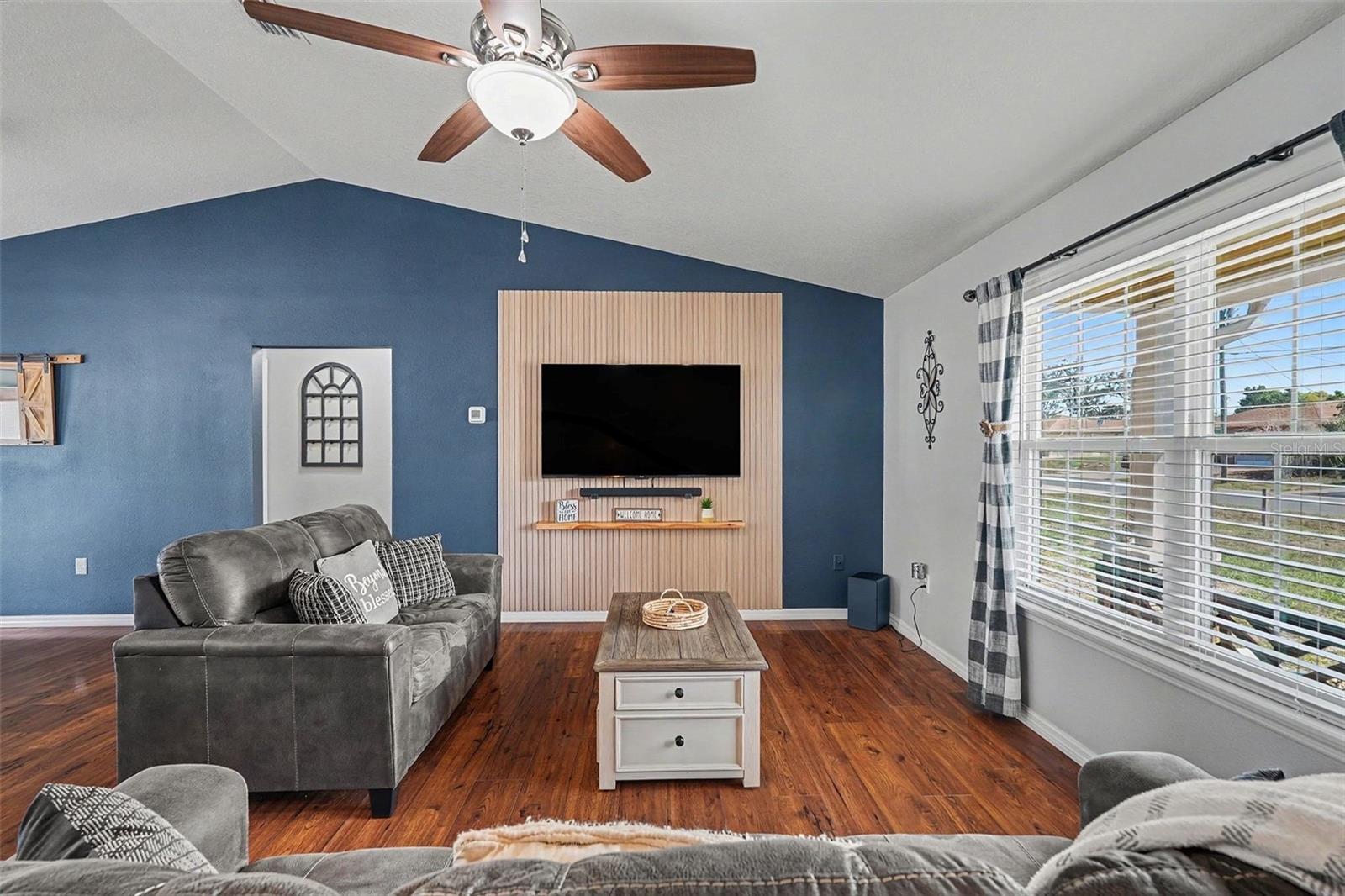 SPRING HILL UNIT 9 - Residential