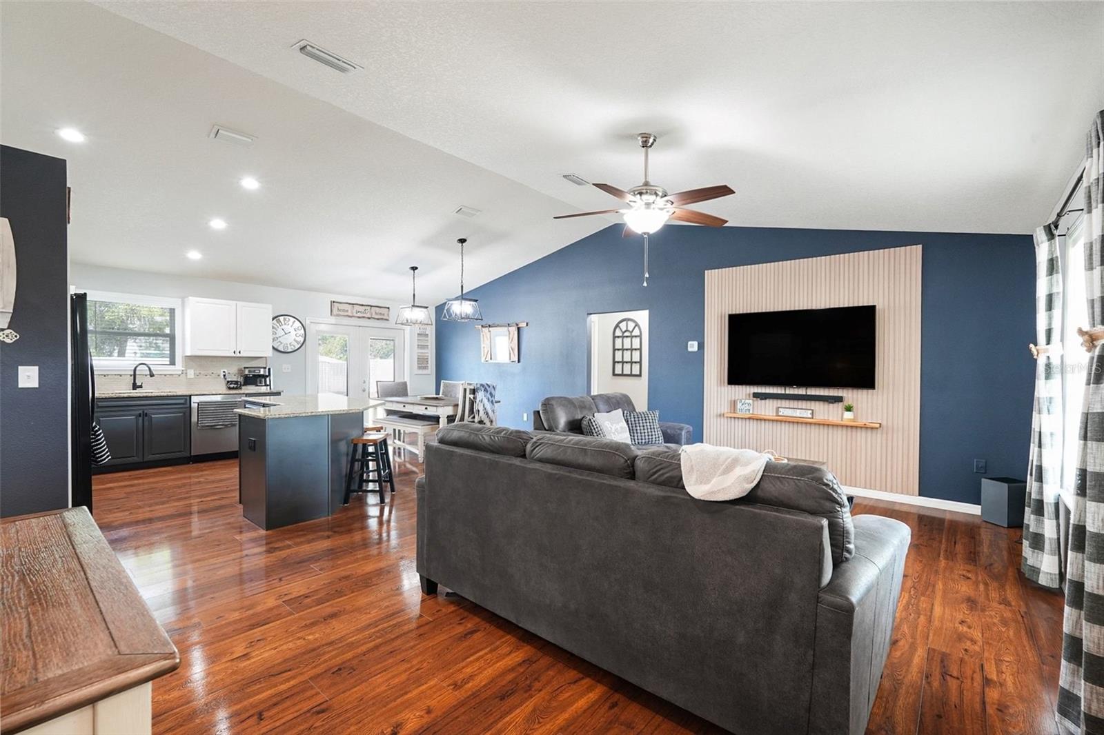 SPRING HILL UNIT 9 - Residential