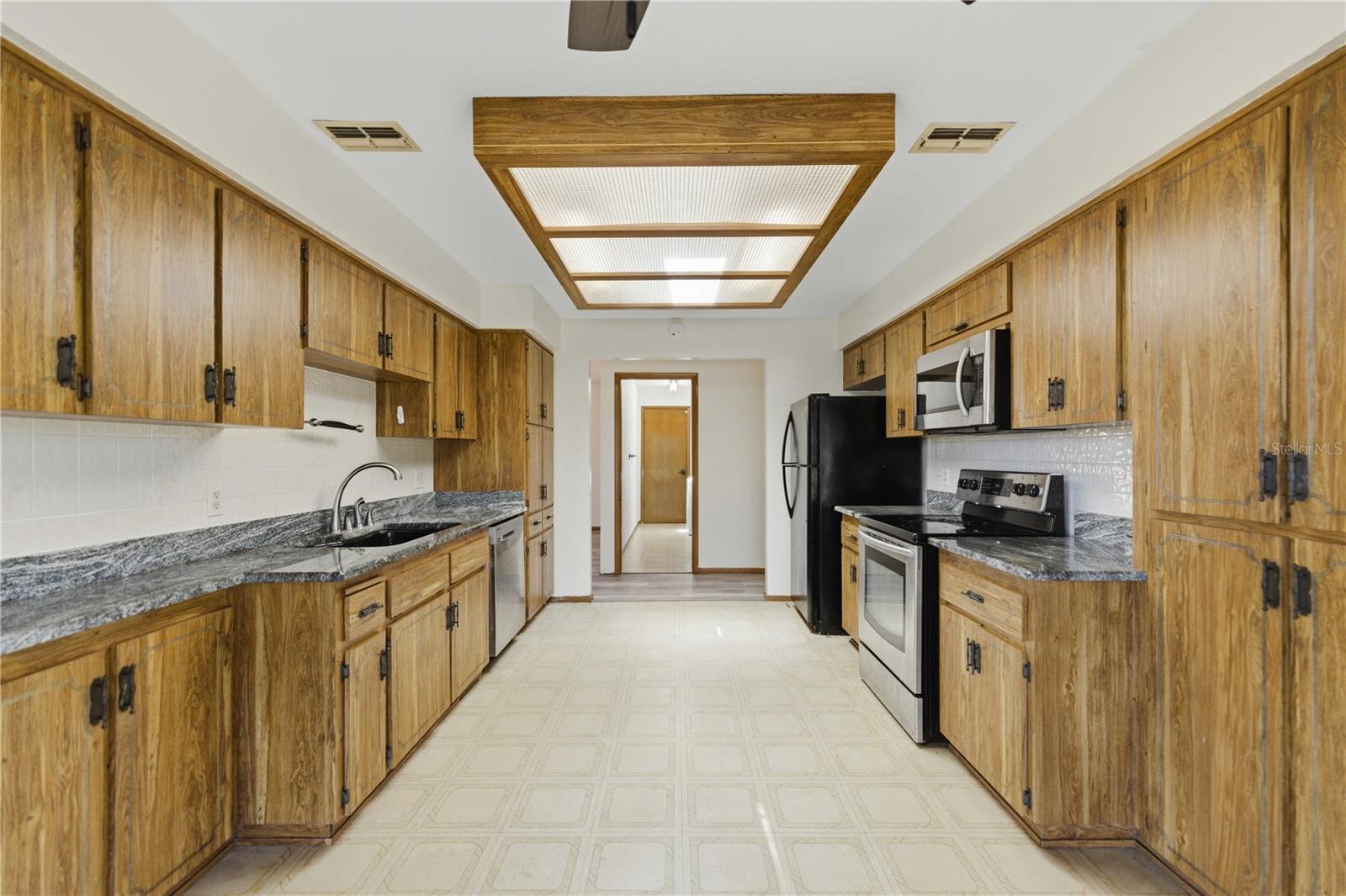 MARION OAKS UN 05 - Residential