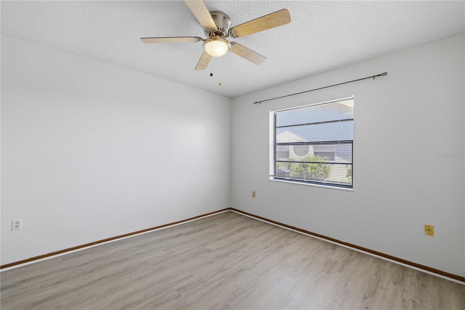 MARION OAKS UN 05 - Residential
