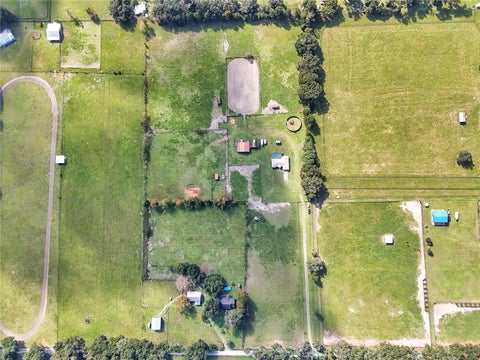 Tiny photo for 400 NE 140th Street, Citra, FL 32113 (MLS # OM734959)