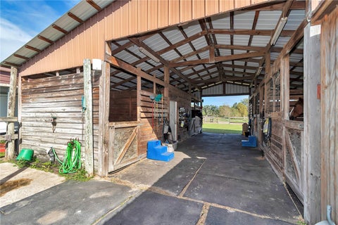Tiny photo for 400 NE 140th Street, Citra, FL 32113 (MLS # OM734959)