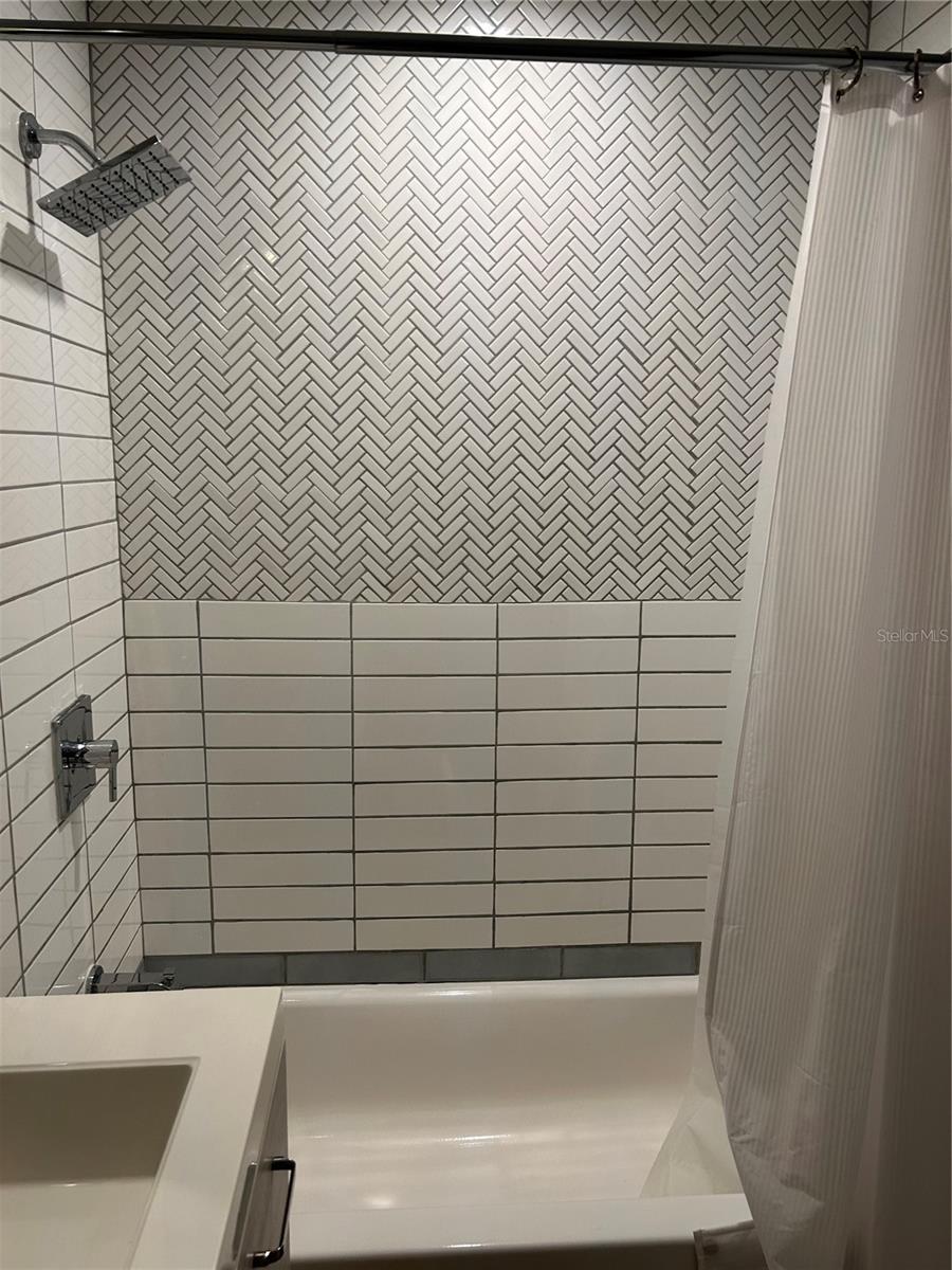 HAMNERS MARJORY B RENMAH - Residential Lease