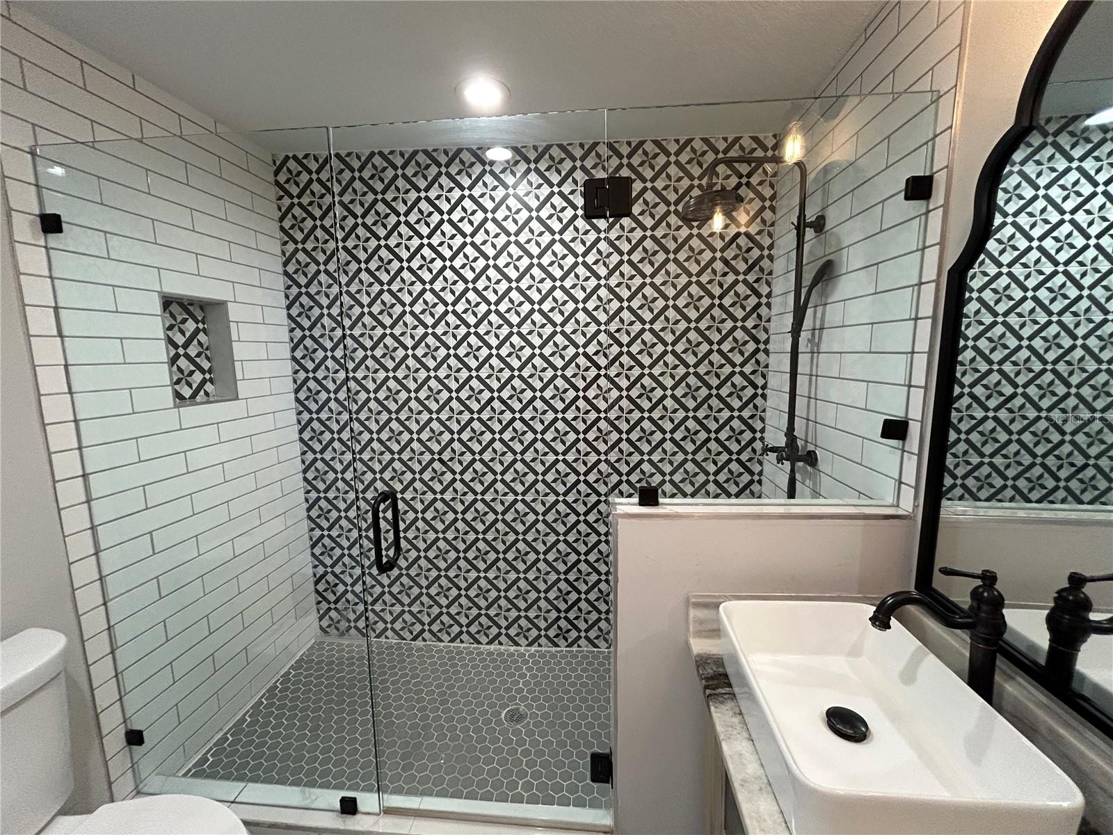 HAMNERS MARJORY B RENMAH - Residential Lease