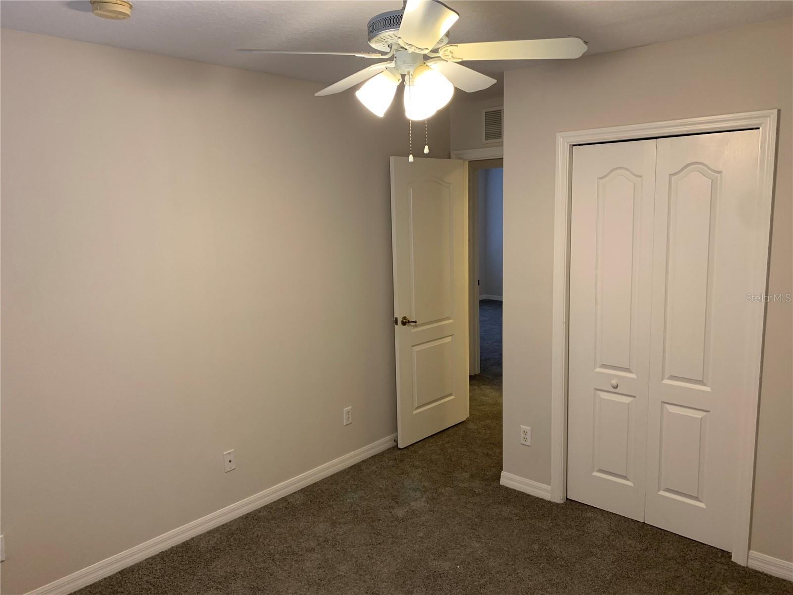 THE TWNHMS AT LIGHTHOUSE COVE III - Residential Lease