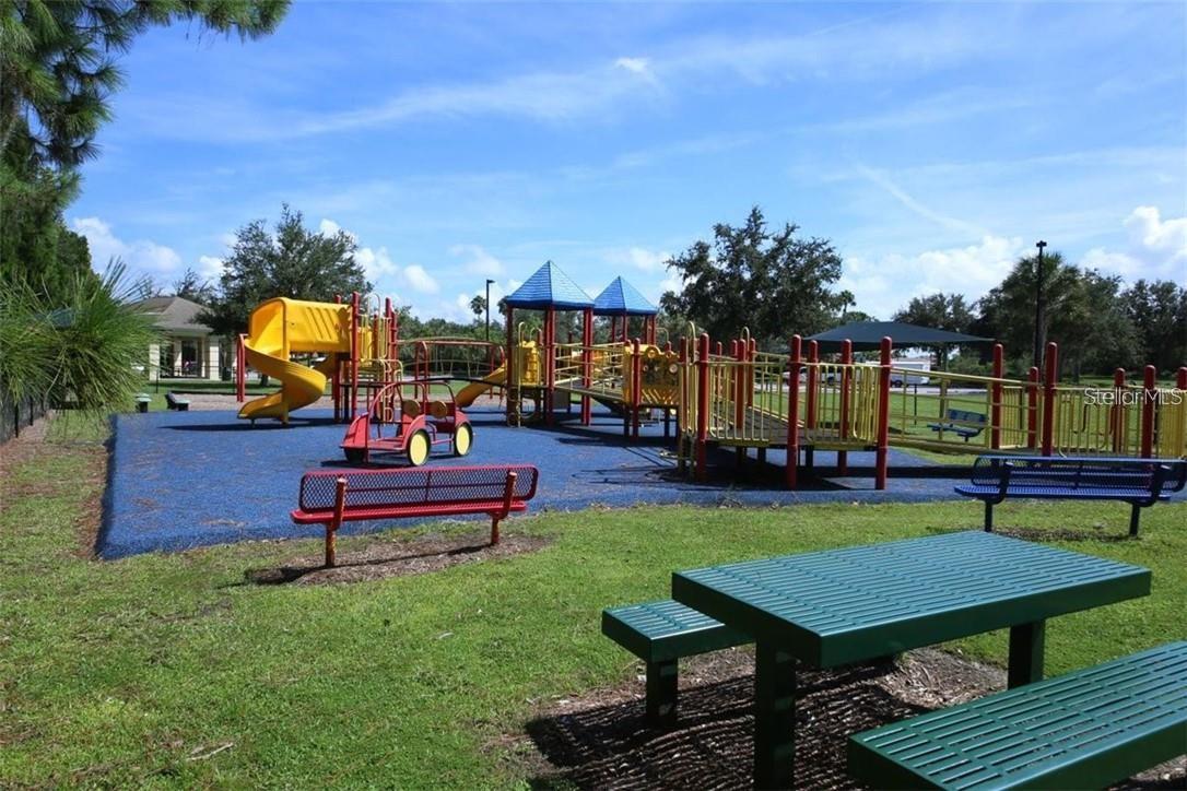 THE TWNHMS AT LIGHTHOUSE COVE III - Residential Lease