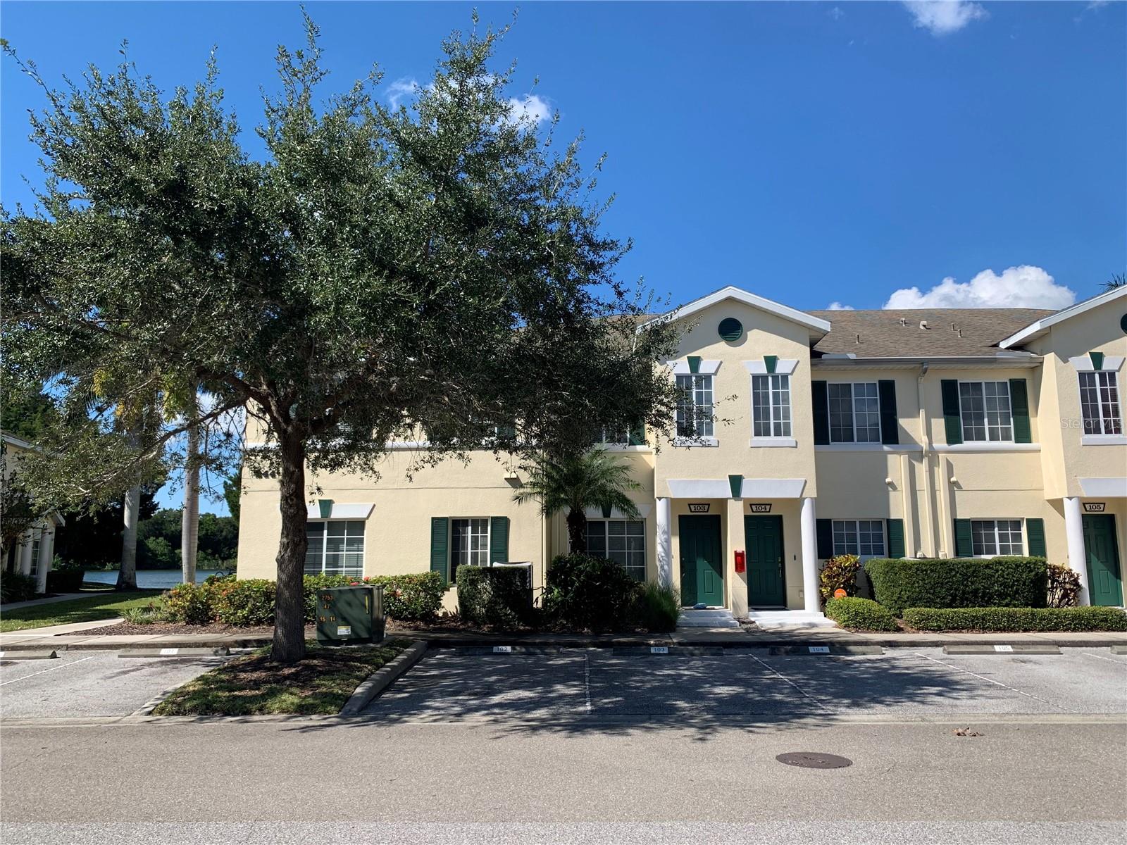 THE TWNHMS AT LIGHTHOUSE COVE III - Residential Lease