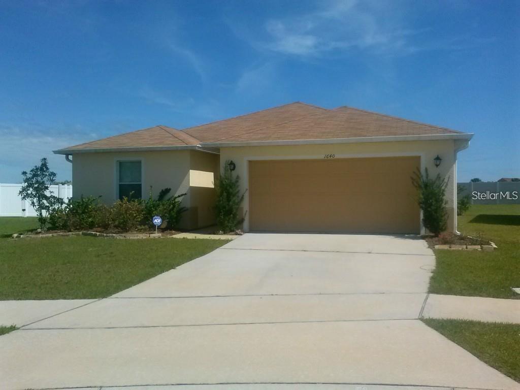 EVERYTHING is BRAND NEW INSIDE!!!! 4 bedroom 2 bath home in a great neighborhood close to Downtown Mount Dora. Home has a huge back yard and covered patio.