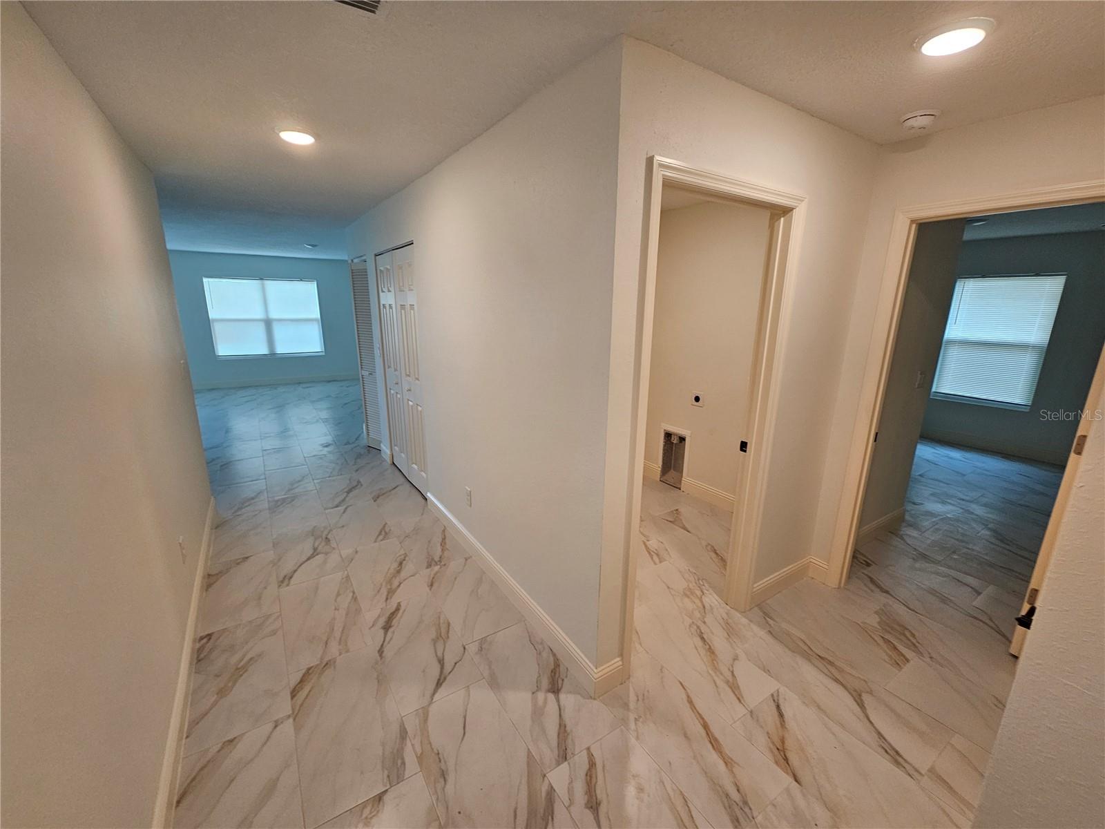 MOUNT DORA LANCASTER AT LOCH LEVEN PH 2B REP - Residential Lease