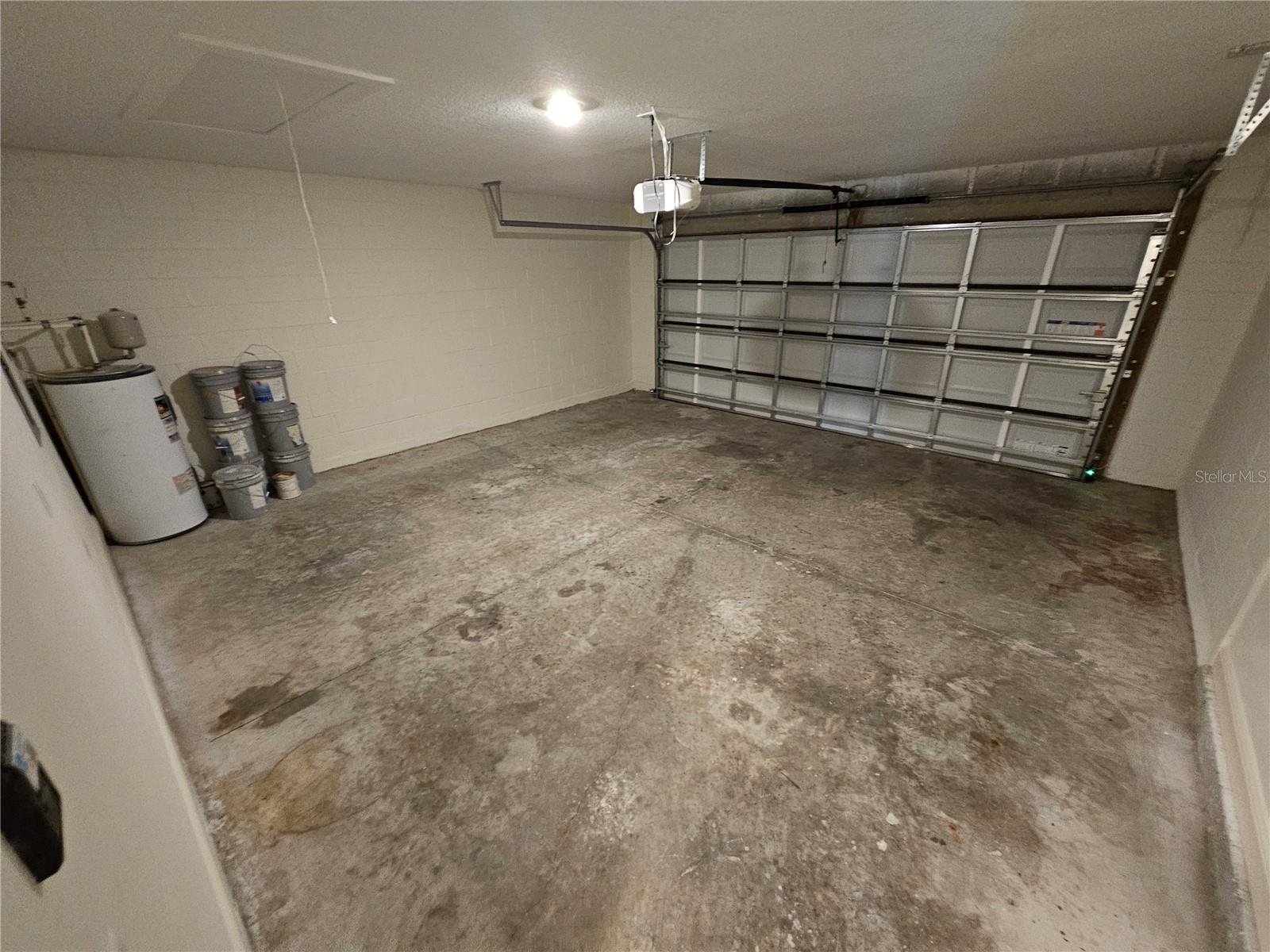 MOUNT DORA LANCASTER AT LOCH LEVEN PH 2B REP - Residential Lease