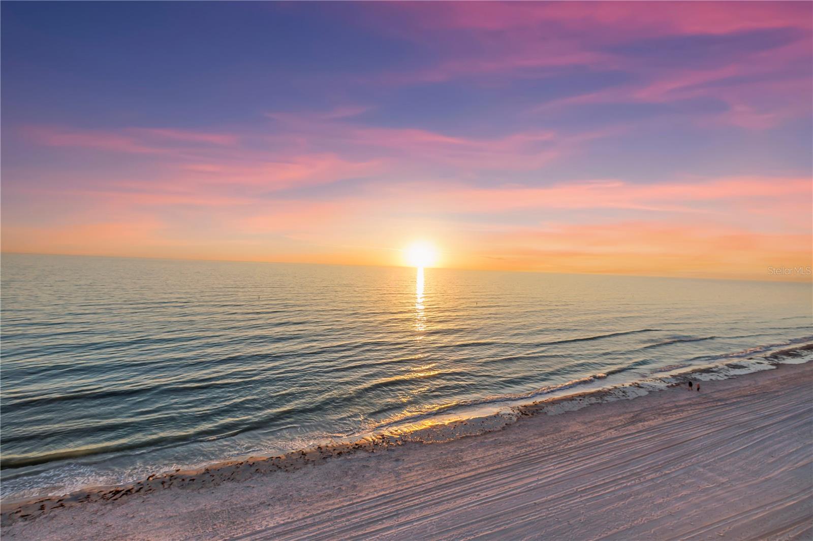 TIDES BEACH CLUB CONDO - Residential