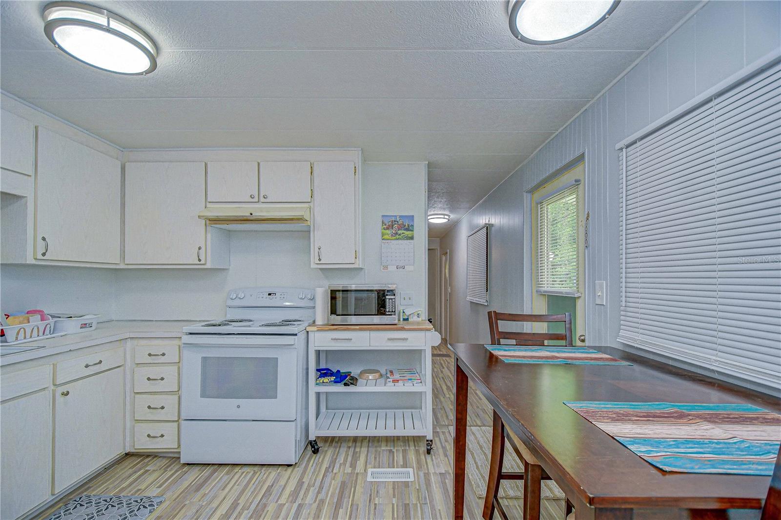 TROPICAL MOBILE PARK - Residential