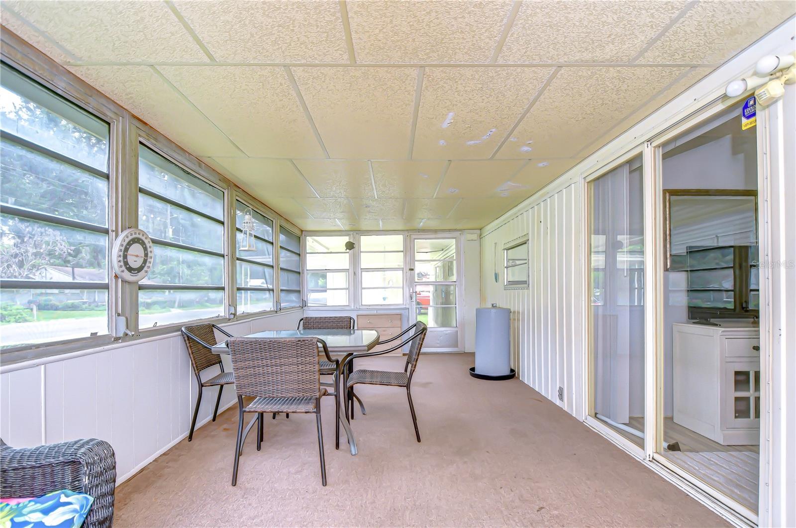 TROPICAL MOBILE PARK - Residential