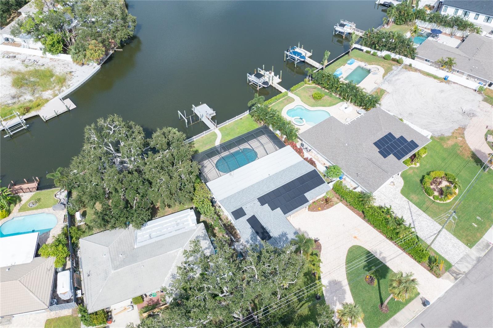 LAKE VENICE SHORES - Residential