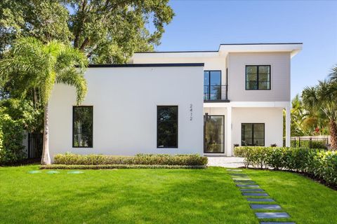 Photo of 2412 Chantilly Avenue, Winter Park, FL 32789 (MLS # O6360088)