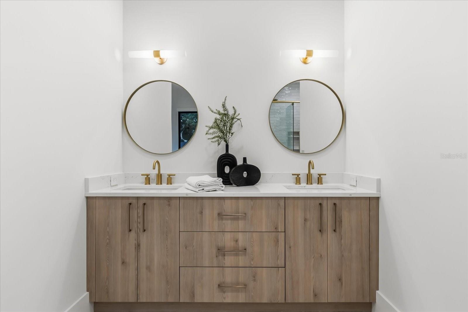 WINTER PARK VILLAGE - Residential