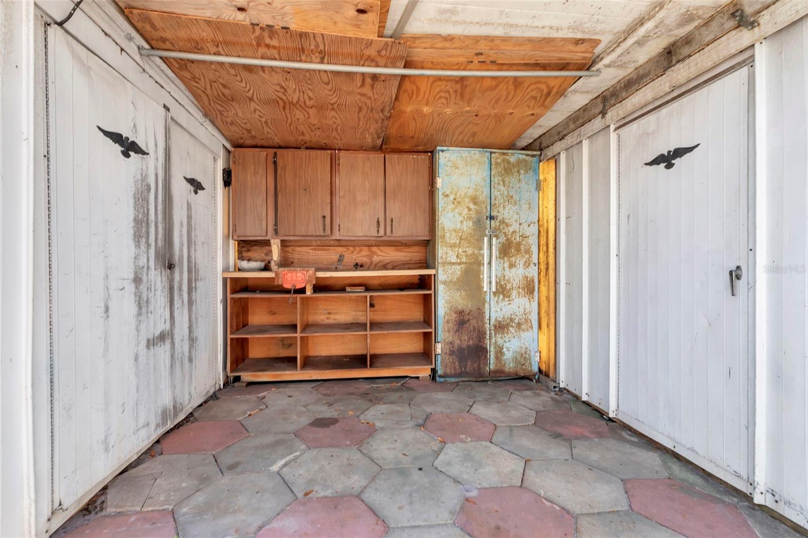 CRESTRIDGE 10TH ADD - Residential