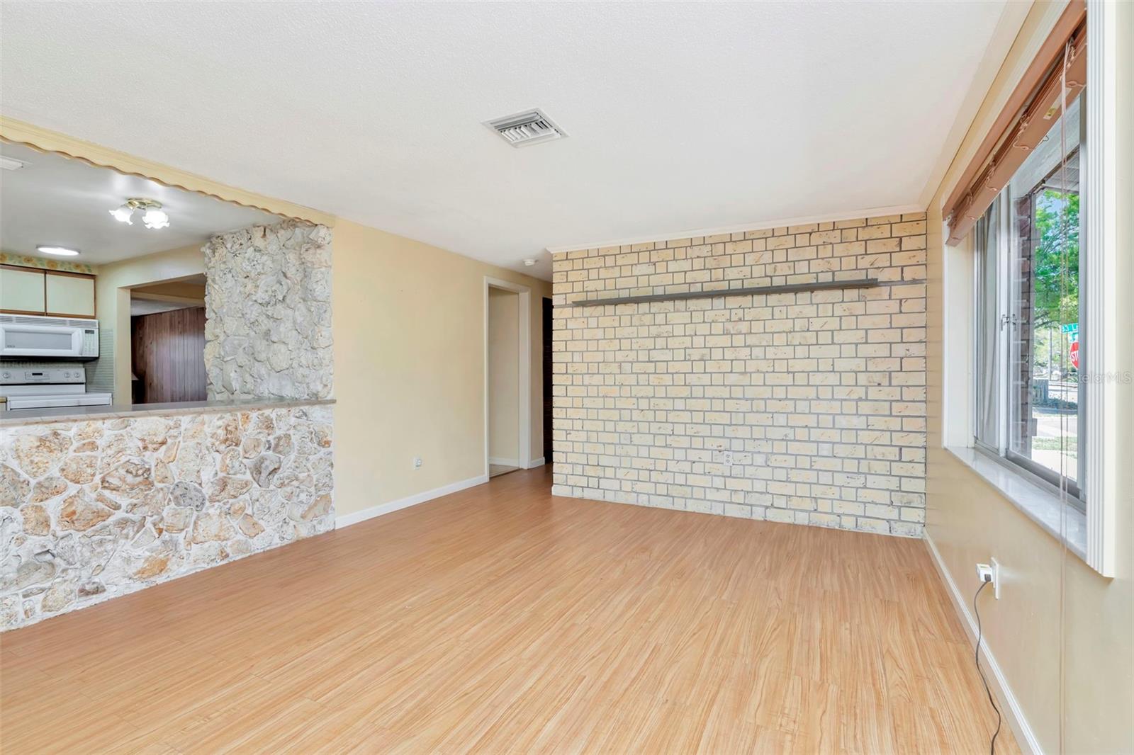 CRESTRIDGE 10TH ADD - Residential