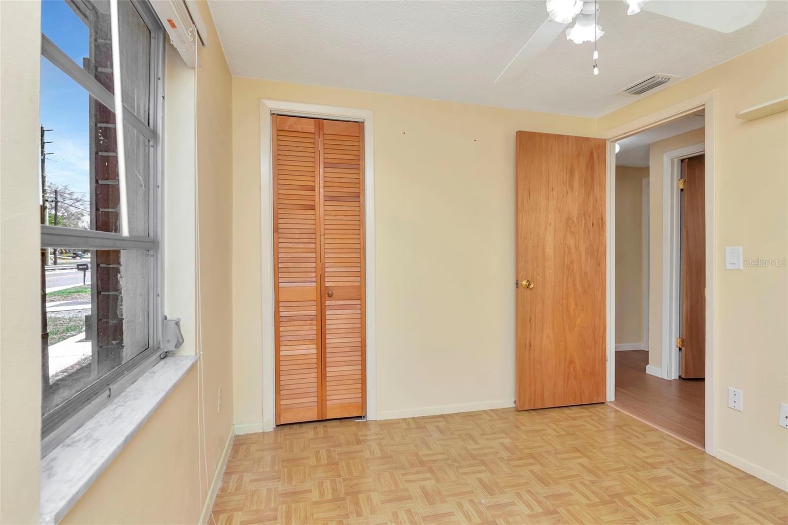 CRESTRIDGE 10TH ADD - Residential