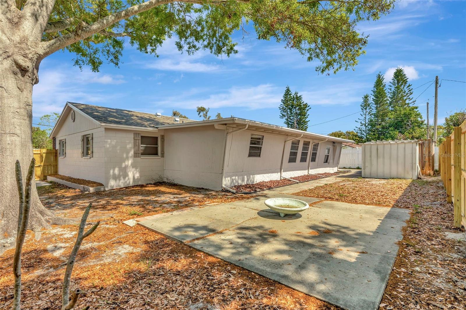 CRESTRIDGE 10TH ADD - Residential