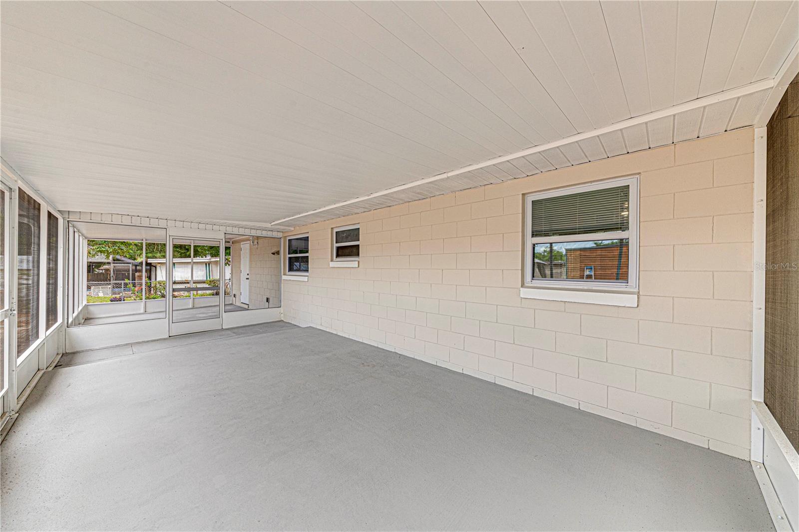 HAVEN GROVE MANOR - Residential