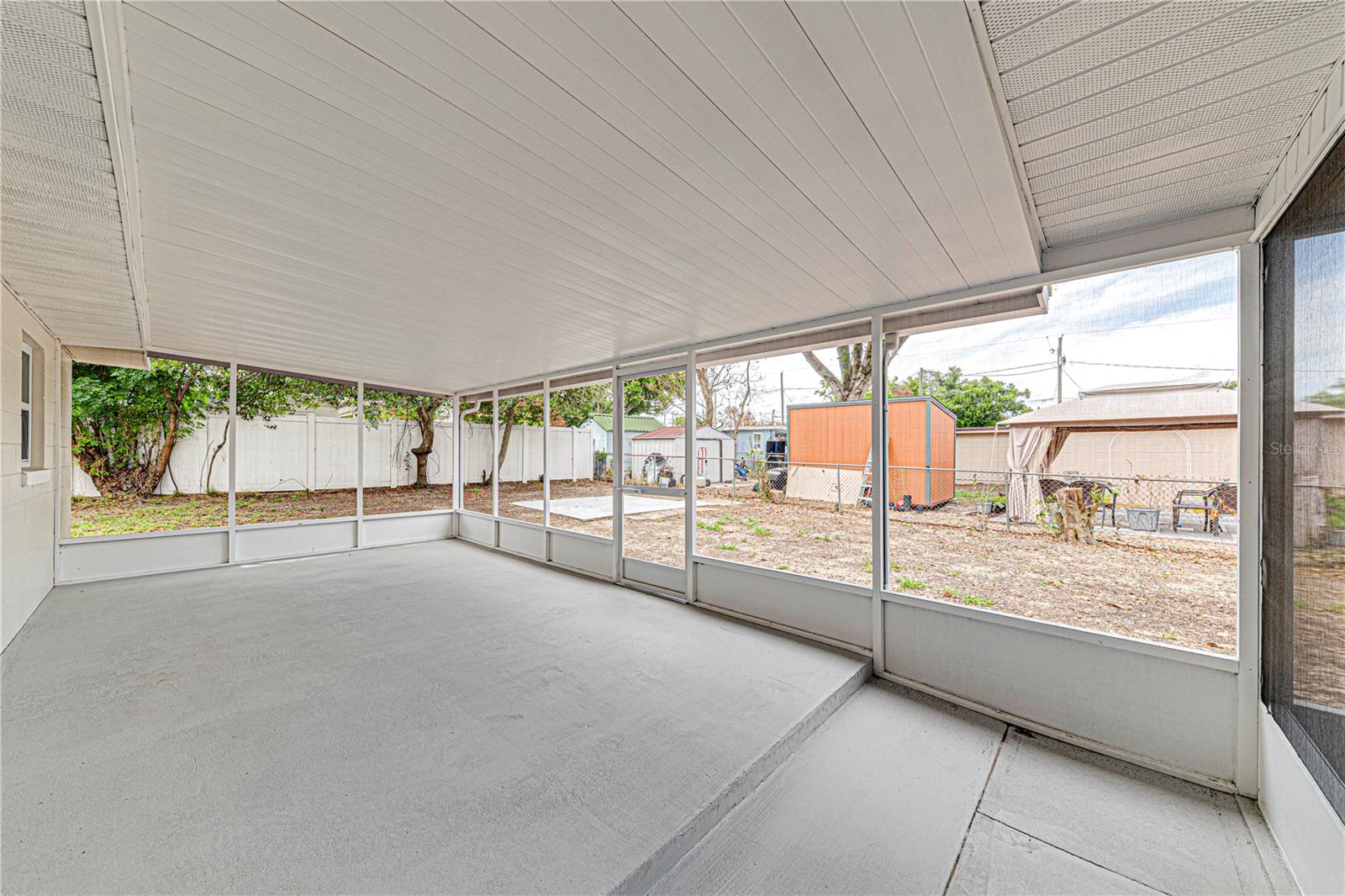 HAVEN GROVE MANOR - Residential