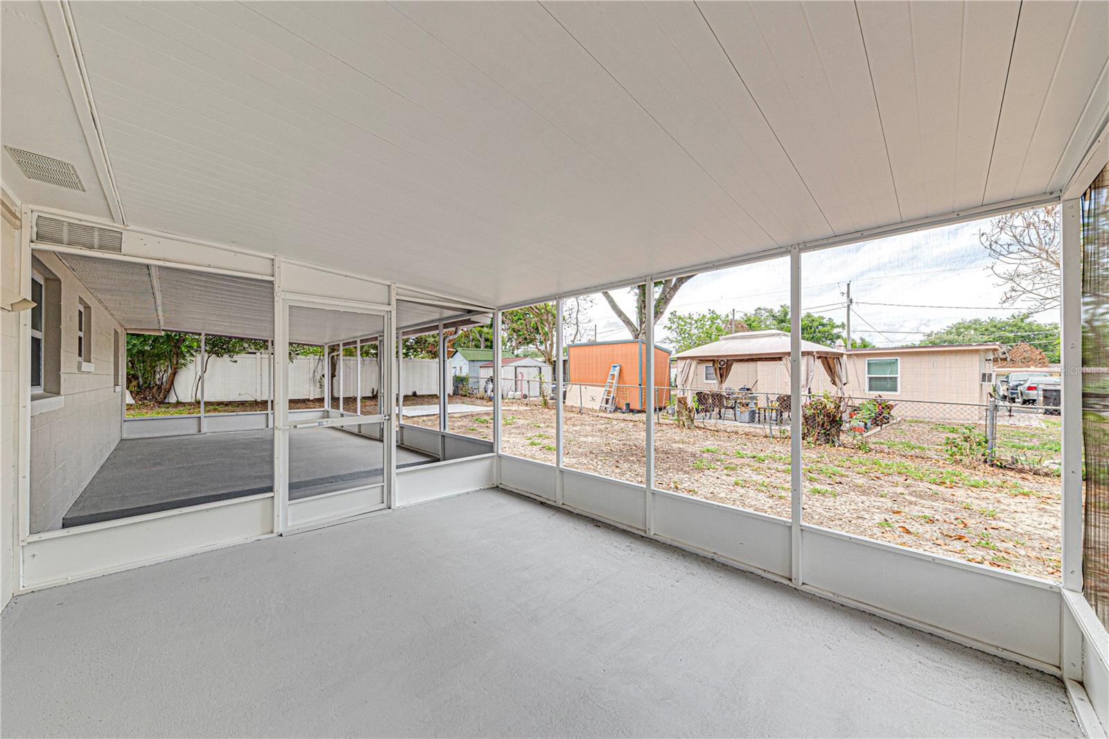 HAVEN GROVE MANOR - Residential