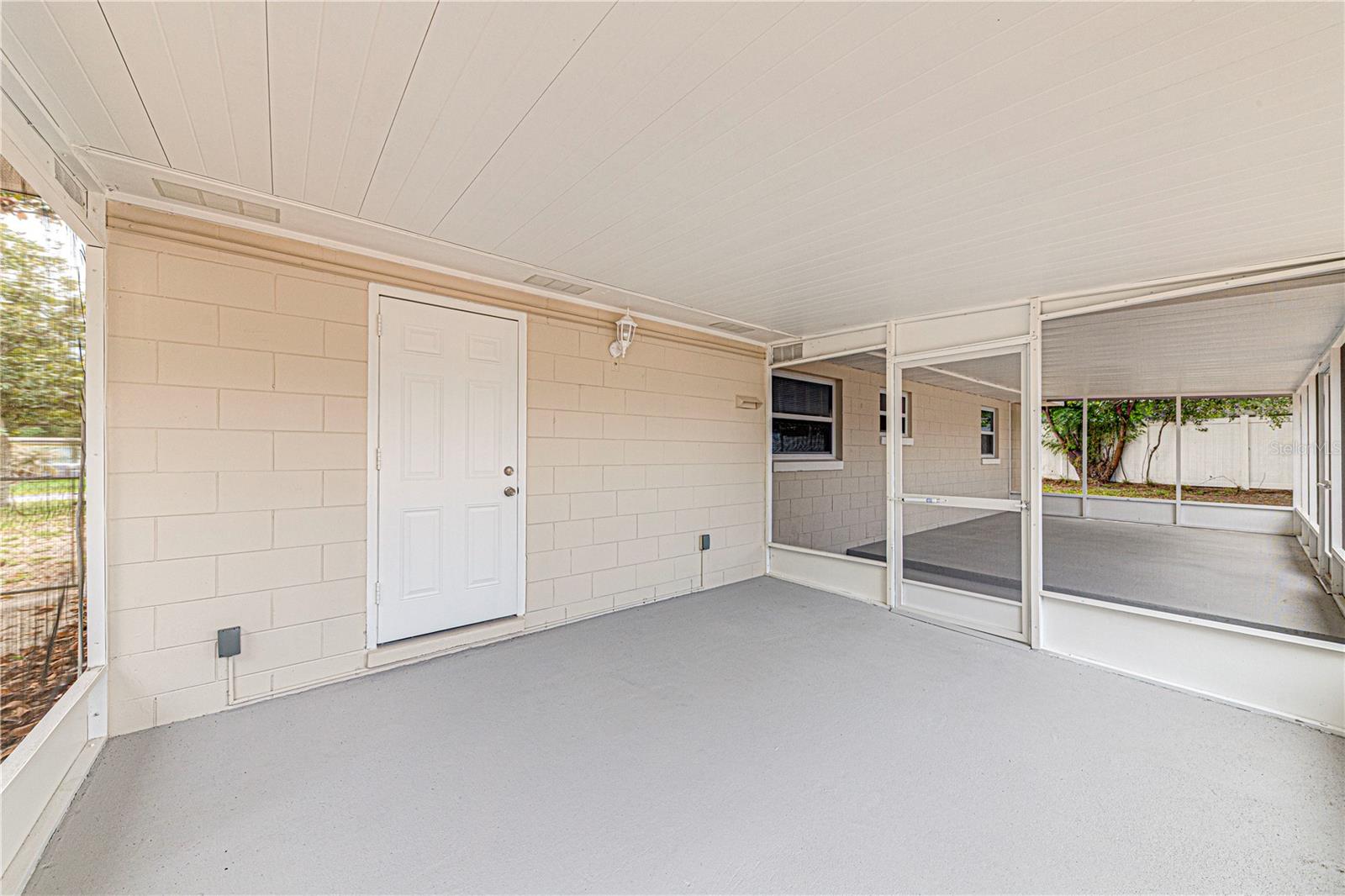 HAVEN GROVE MANOR - Residential