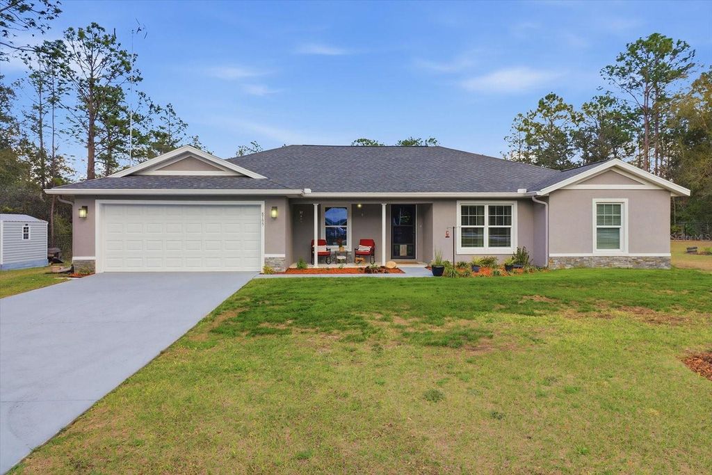 Photo of 8199 SW 129th Terrace Road, Dunnellon, FL 34432 (MLS # O6388169)