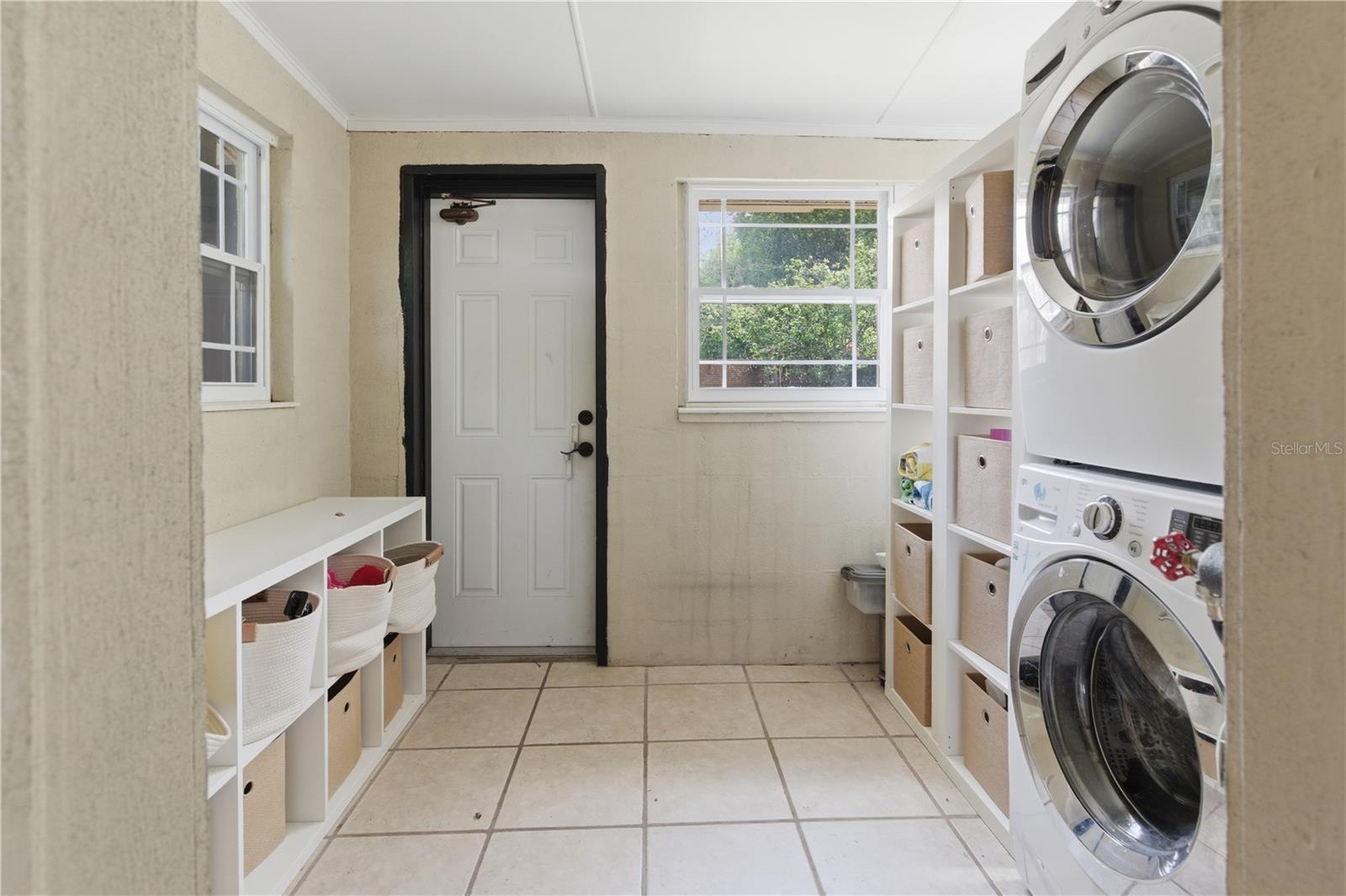 GREEN FIELDS - Residential