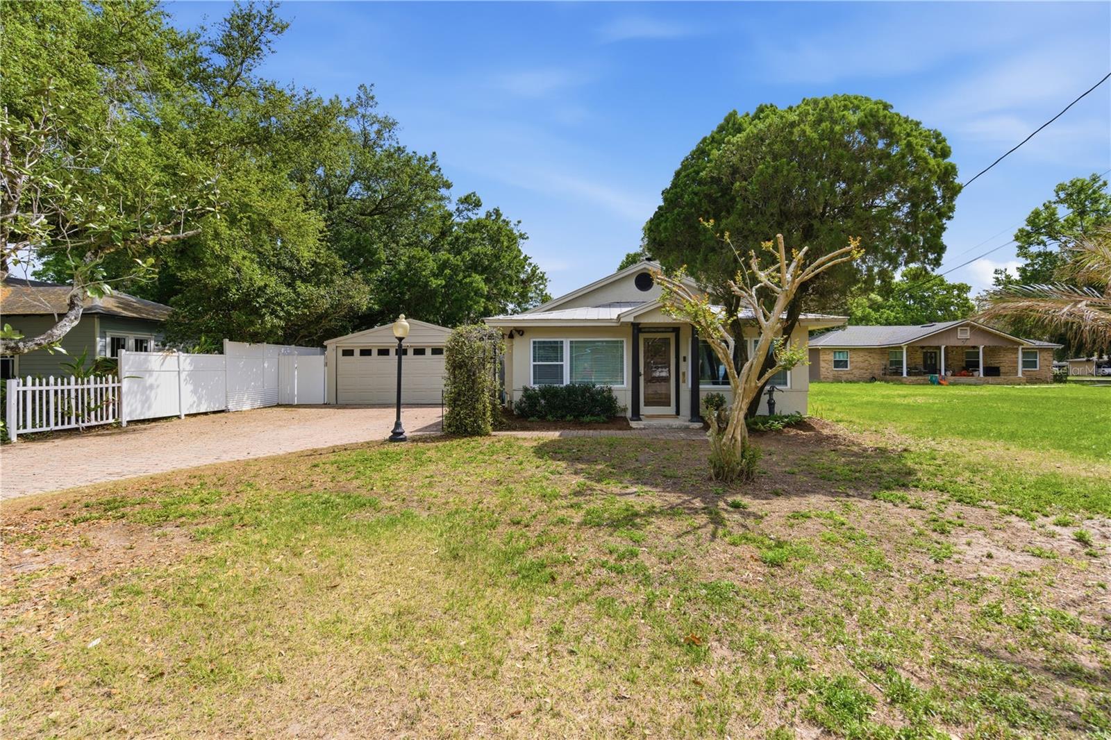 GREEN FIELDS - Residential