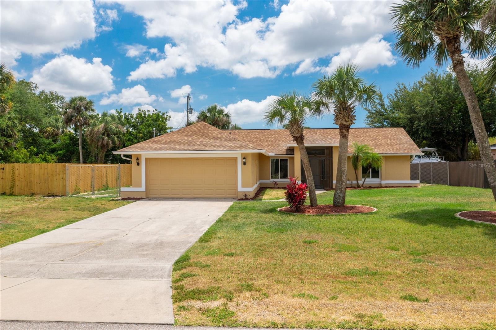 706 SW 10TH TERRACE