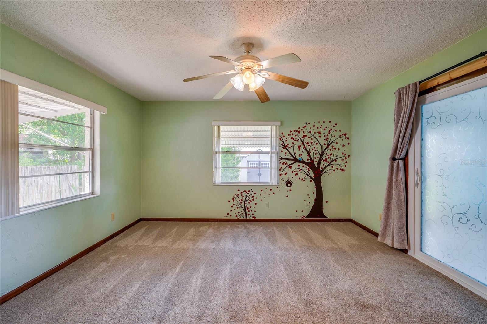 SWEEWATER HILLS UNIT 02 - Residential