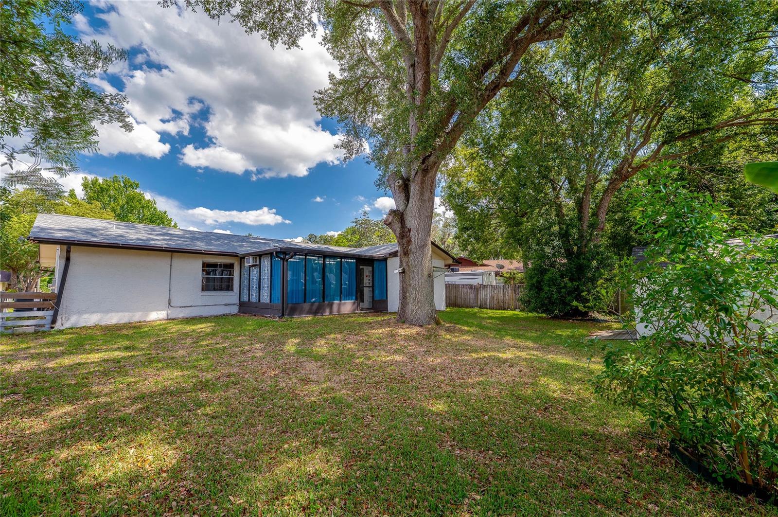 SWEEWATER HILLS UNIT 02 - Residential