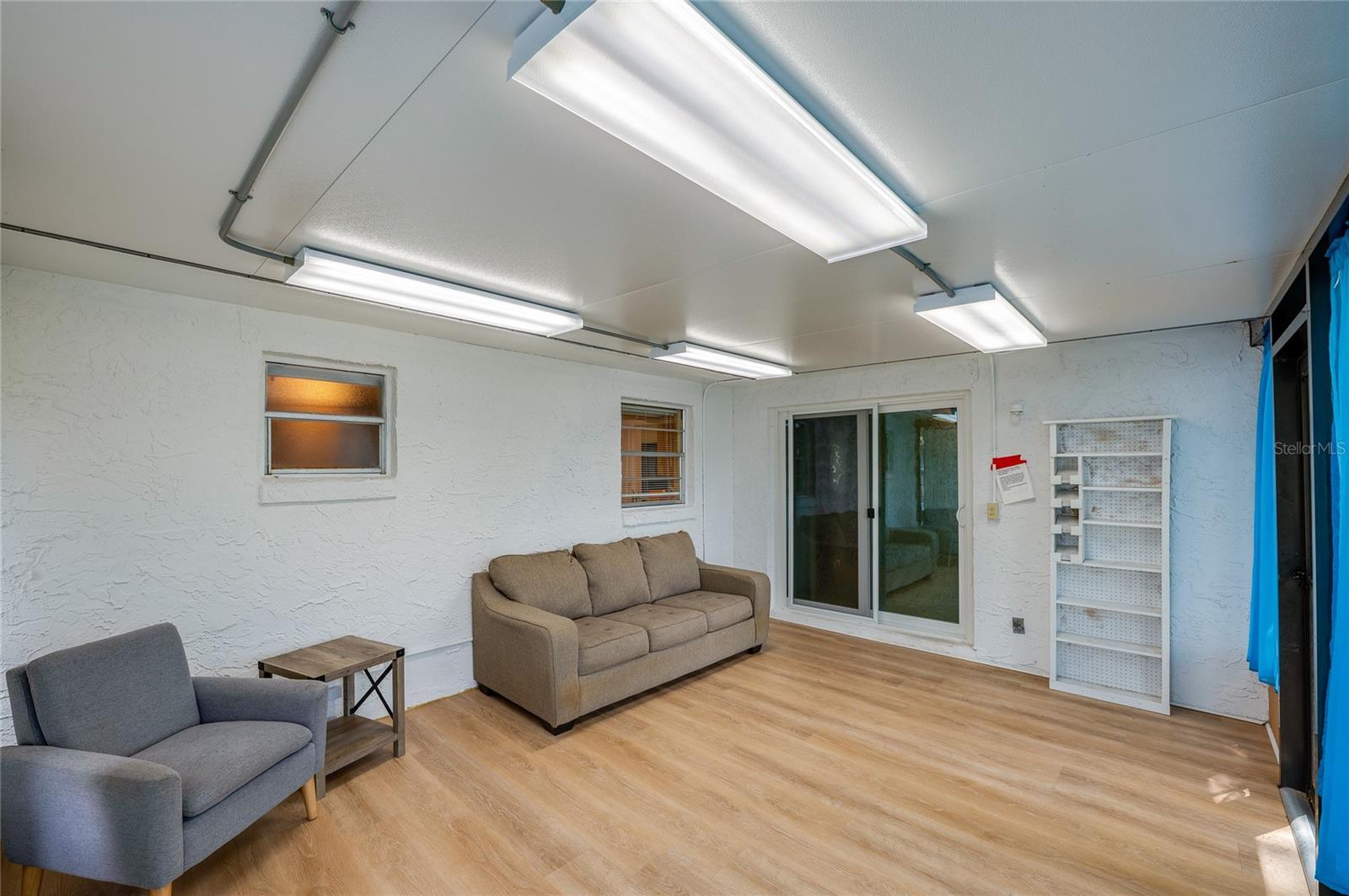 SWEEWATER HILLS UNIT 02 - Residential