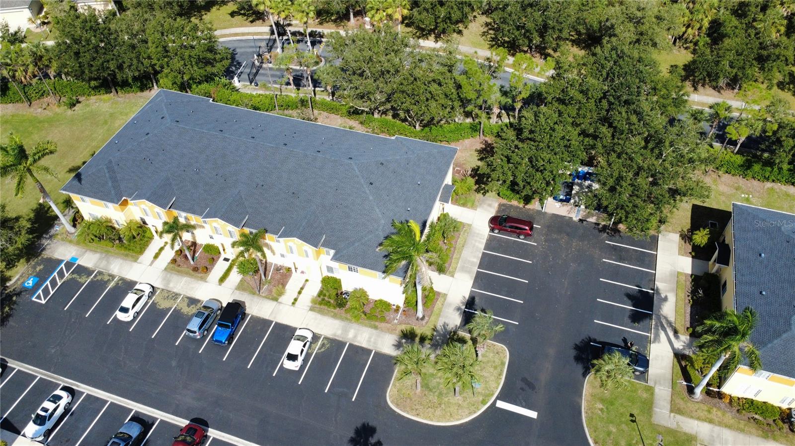 STONEYWOOD COVE - Residential Lease