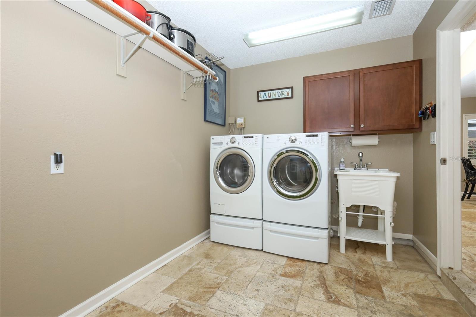 DEER RUN UNIT 21A - Residential