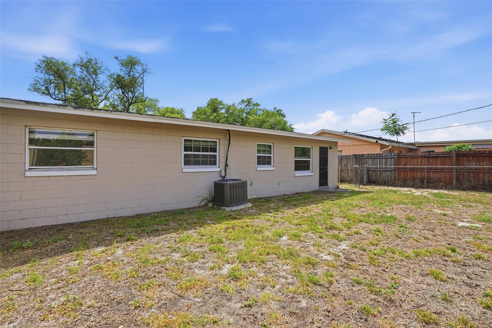 EVANS VILLAGE - Residential