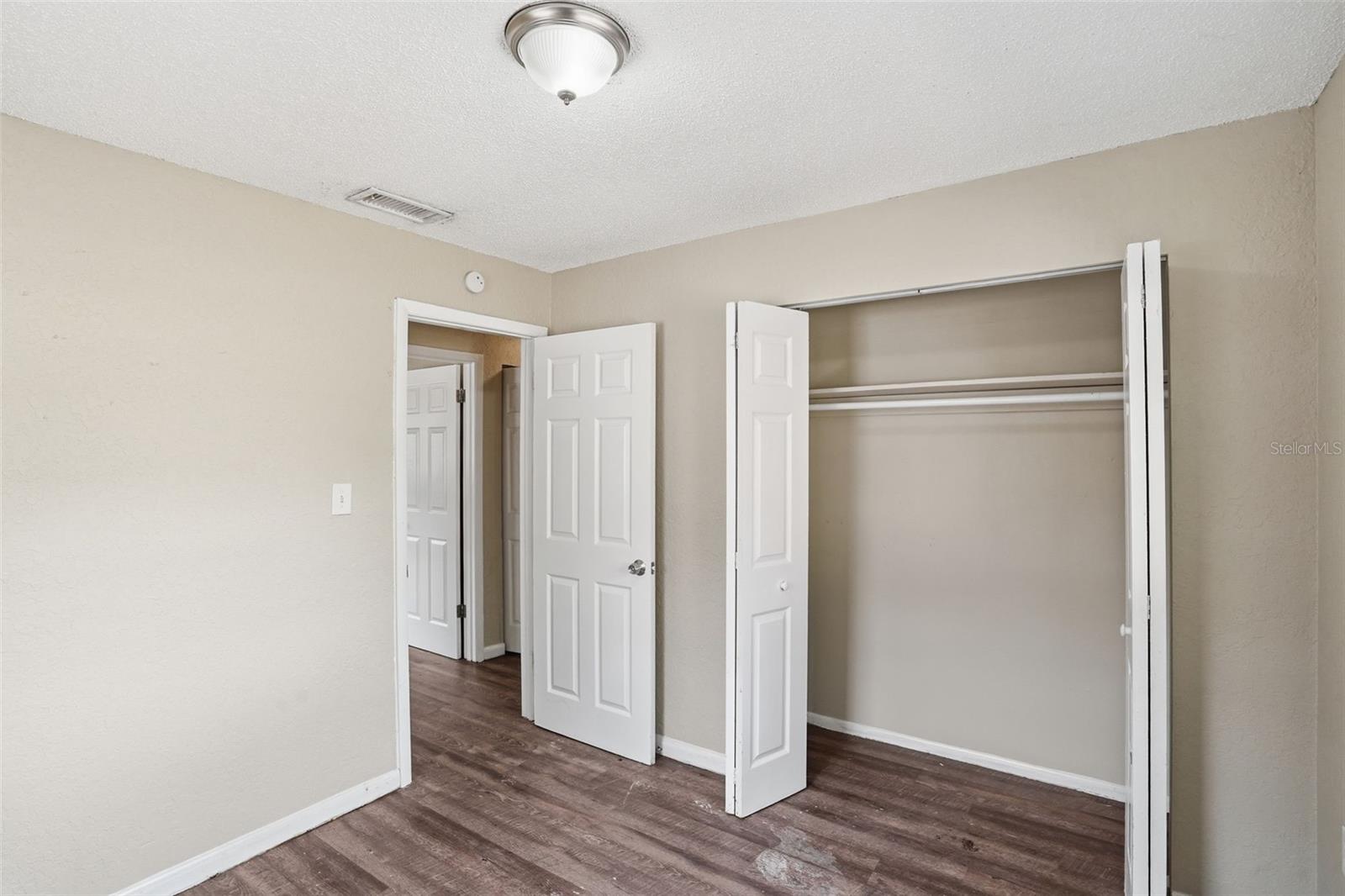 EVANS VILLAGE - Residential