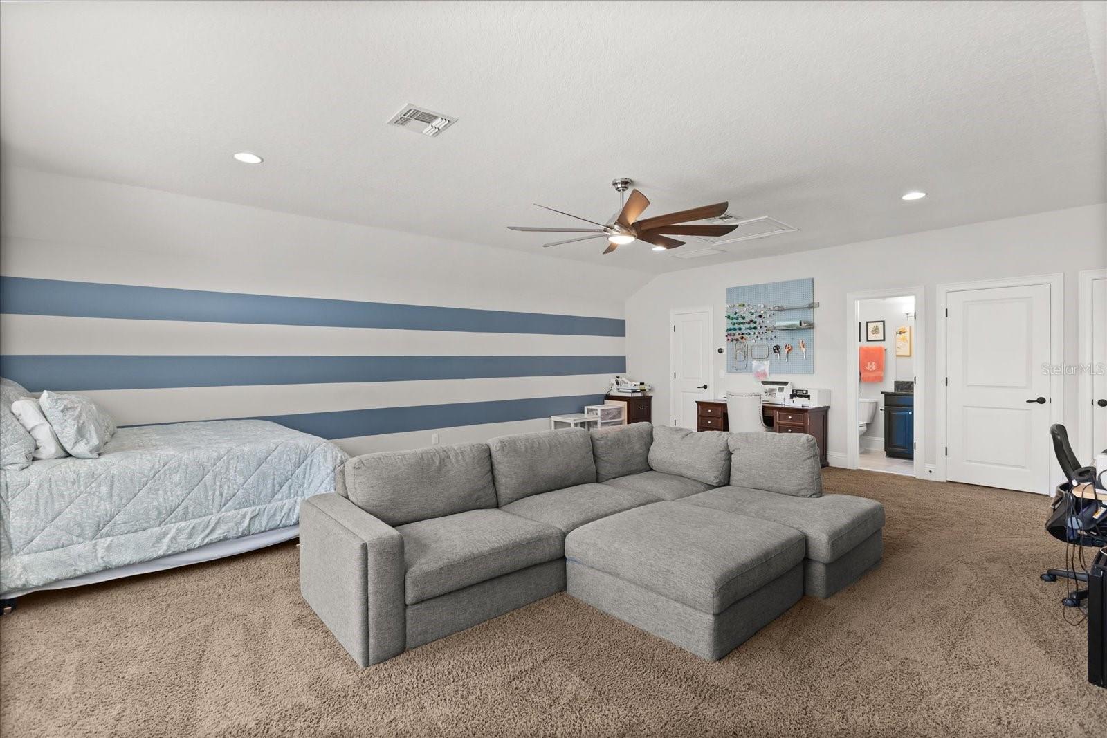 FONTAINEBLEAU - Residential