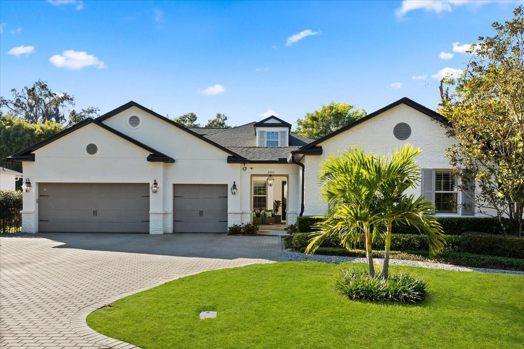 Photo of 2503 Versailles Avenue, Winter Park, FL 32789 (MLS # O6365961)