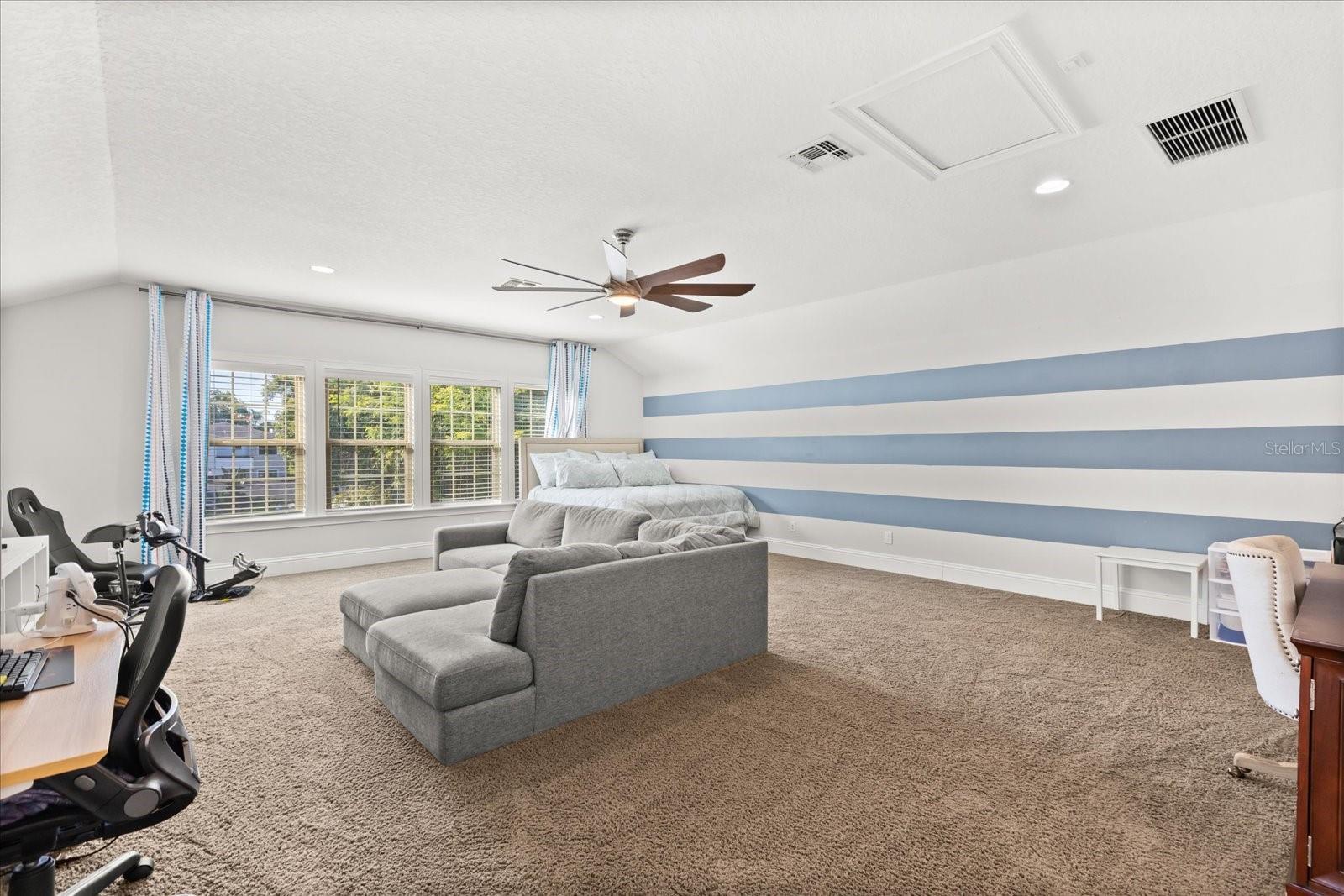 FONTAINEBLEAU - Residential