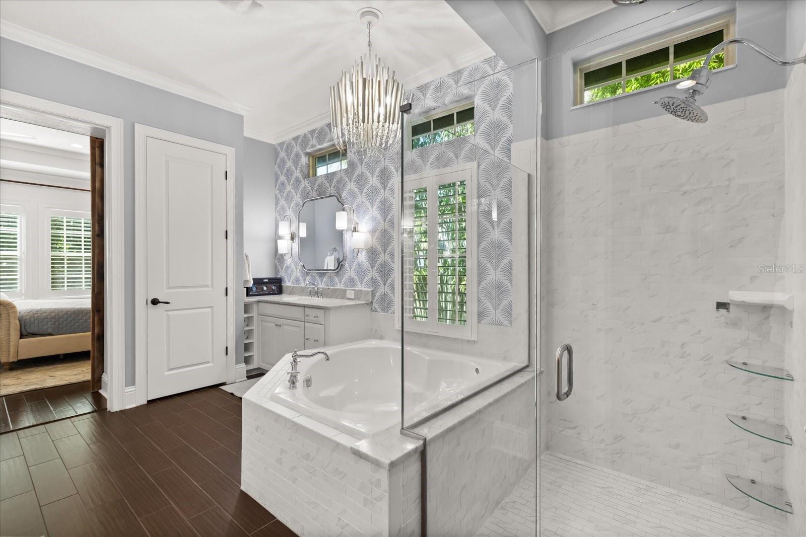 FONTAINEBLEAU - Residential