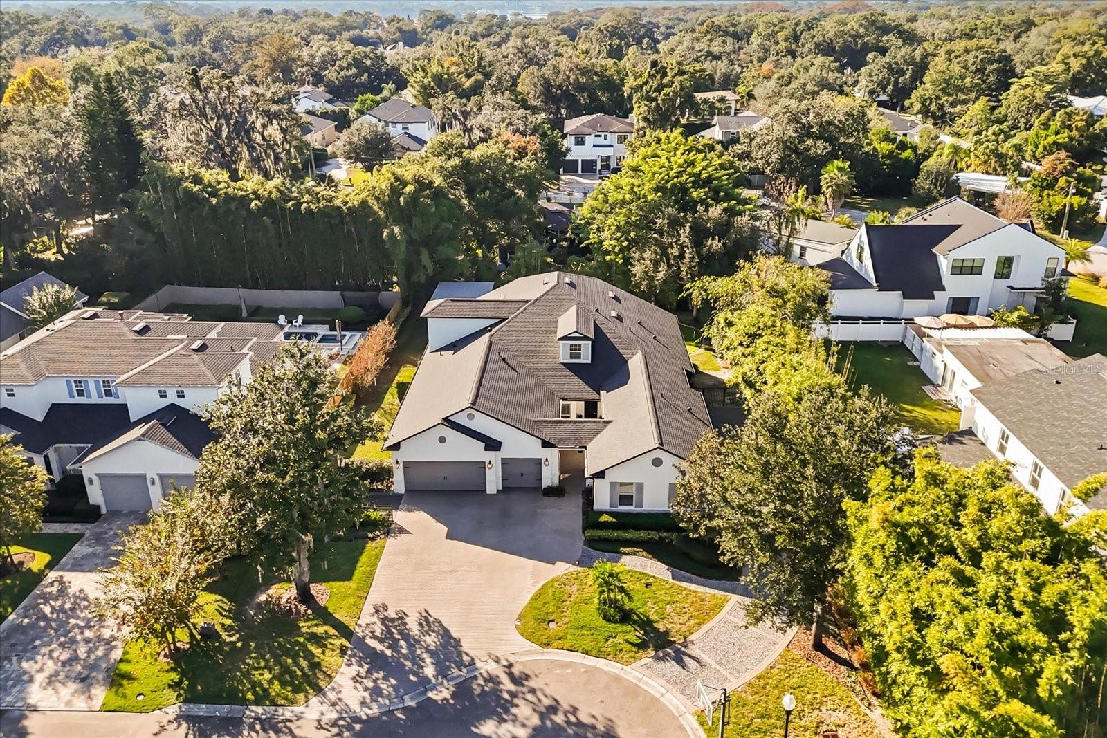 FONTAINEBLEAU - Residential